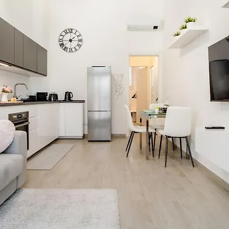 Tortona Navigli New And Cozy Appartement